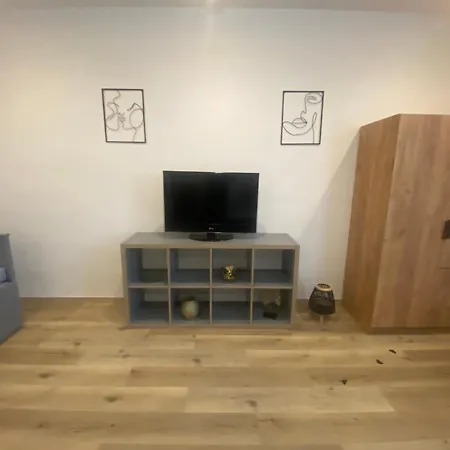 Apartament Cerna Ruze- 2